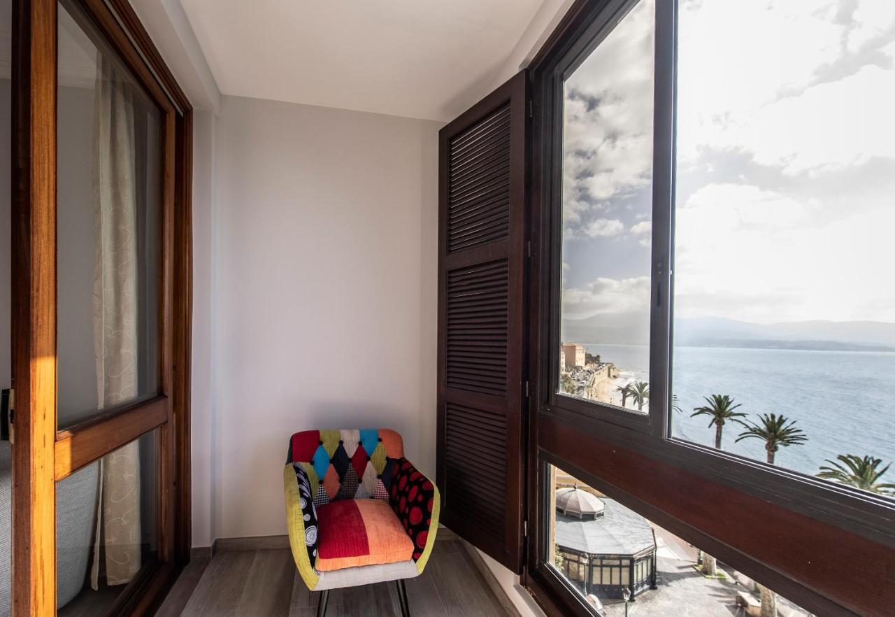 Appartement Front De Mer Hyper Centre Ajaccio  Zewnętrze zdjęcie